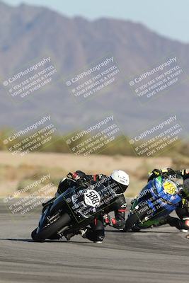 media/Oct-04-2025-CVMA (Sat) [[408bcdd6e4]]/Race 14-500-400-350 Supersport/